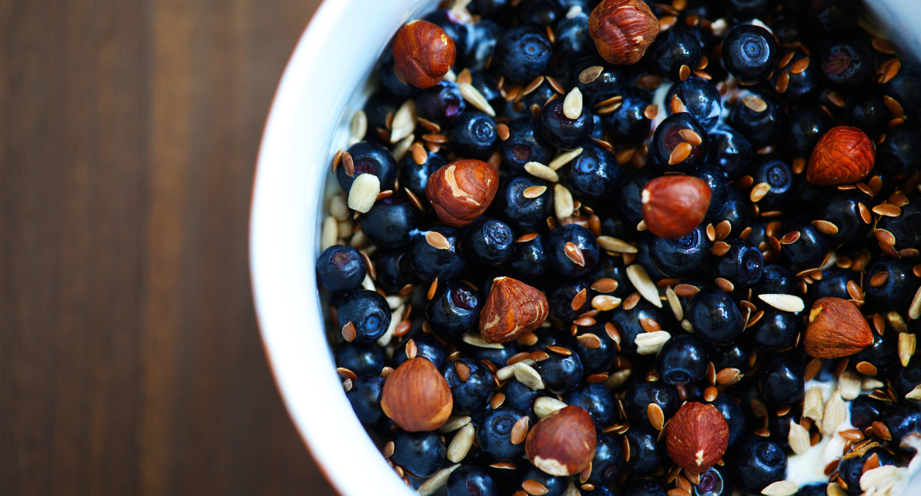 SMARThes Müsli mit Heidelbeeren, Vanille und Sonnenblumenkernen ...